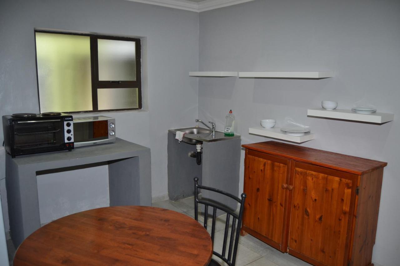 African Sands Guesthouse Load Shedding Free Блумфонтейн Экстерьер фото