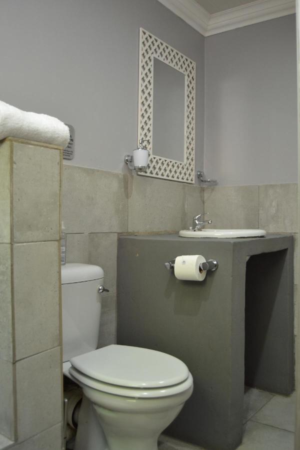 African Sands Guesthouse Load Shedding Free Блумфонтейн Экстерьер фото