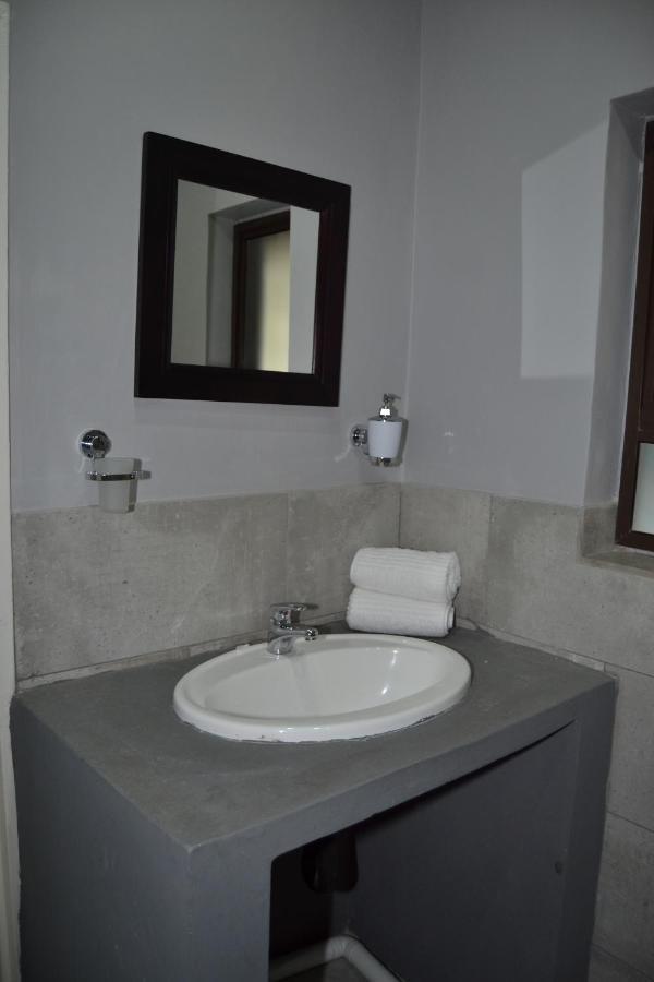 African Sands Guesthouse Load Shedding Free Блумфонтейн Экстерьер фото
